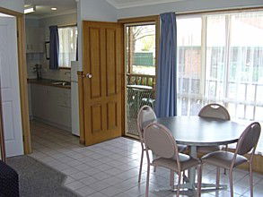 Albury Motor Village - Gold Coast 4U 2