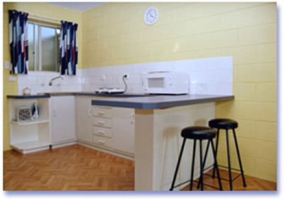 Almonta Holiday Apartments - Accommodation Gold Coast 2