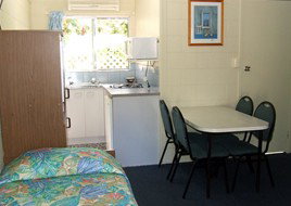 Mango Tree Motel - Accommodation Gold Coast 2