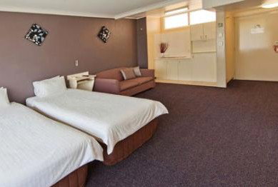 Country Comfort Tamworth Towers - Accommodation Gold Coast 4