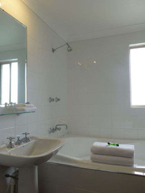 Park Ridge Retreat - Accommodation Gold Coast 5