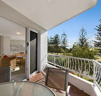 Le Beach Apartments - Accommodation Gold Coast