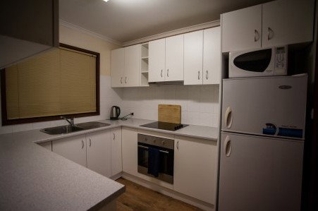 Millies Guesthouse & Serviced Apartments - Accommodation Gold Coast 1