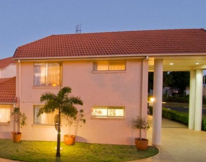 Villa Nova Motel - Accommodation Gold Coast 0