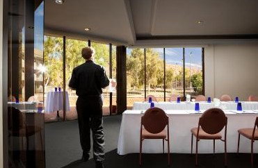 Crowne Plaza Alice Springs - Accommodation Gold Coast 0