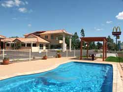 Country Roads Motor Inn - Accommodation Gold Coast 0