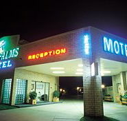 Sun Palms Hotel Motel - Accommodation Gold Coast