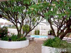 Inland Oasis Motel - Accommodation Gold Coast 0