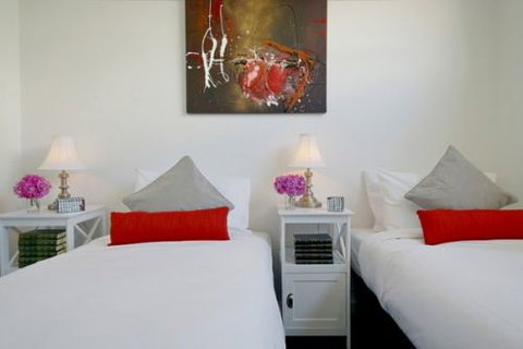 City Breeze - Stay Innercity - Accommodation Gold Coast 4