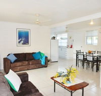 Lucinda Holiday Rentals  - Accommodation Gold Coast