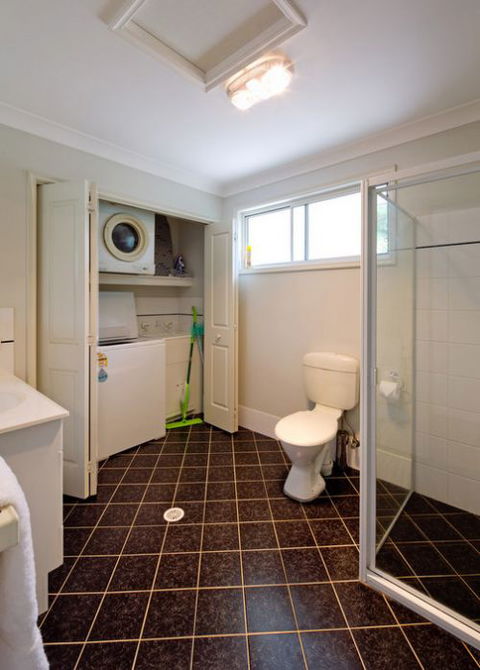 The Lake Limo - Accommodation Gold Coast 7