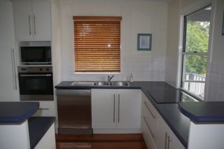 Moffat Beach Pet Friendly Holiday House - Accommodation Gold Coast 6