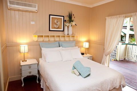 Robbie's Place Self Contained Apartment - Accommodation Gold Coast 1