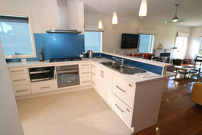 Bridport Holiday Rental - Gold Coast 4U 1