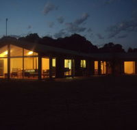 Walkerville South Accommodation - Gold Coast 4U