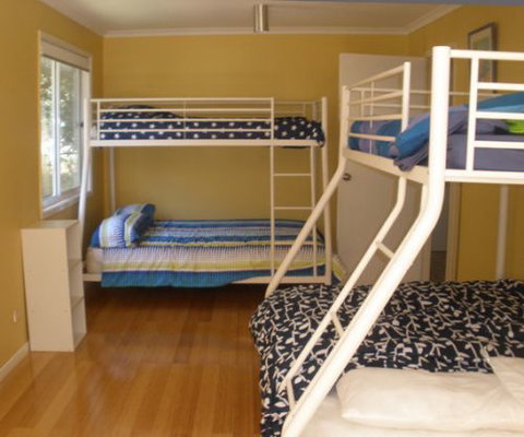 Coochiemudlo Island Family Beach House - Accommodation Gold Coast 7