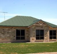 Juno Court Holiday Retreat - Accommodation Gold Coast