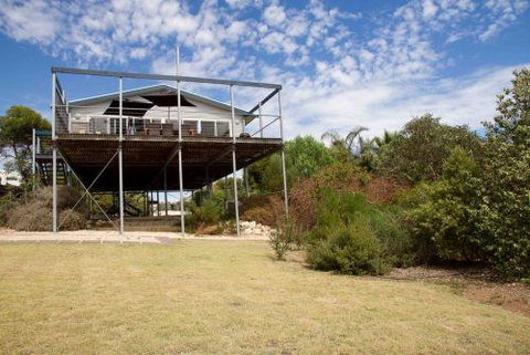 Coral Sands Luxury Beach House - Accommodation Gold Coast 7