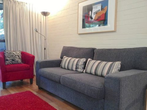 Staywest Apartments - Accommodation Gold Coast 2