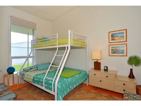 Beach Lovers Middleton - Accommodation Gold Coast 2