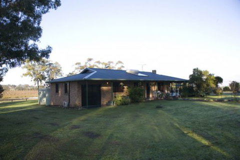 Talga Vines Vineyard Escape - Accommodation Gold Coast 0