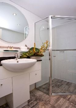 Adina Apartment Hotel Coogee - 1 Gold Coast 2