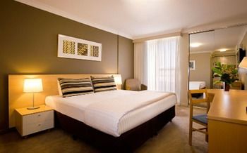 Adina Apartment Hotel Coogee - 1 Gold Coast 5