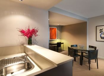 Adina Apartment Hotel Sydney, Harbourside - 1 Gold Coast 12