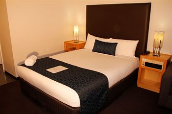 Sandown Regency - Accommodation Gold Coast 1