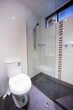 Sandown Regency - Accommodation Gold Coast 4