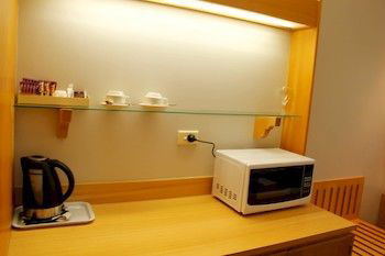 Sandown Regency - Accommodation Gold Coast 9