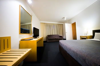 Sandown Regency - Accommodation Gold Coast 15