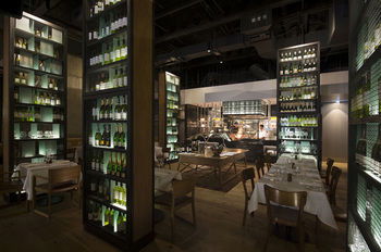 DoubleTree By Hilton Hotel Melbourne - Flinders Street - Accommodation Gold Coast 1