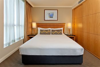 Radisson Hotel & Suites Sydney - Accommodation Gold Coast 1