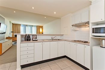 Radisson Hotel & Suites Sydney - Accommodation Gold Coast 13