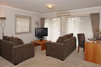 Ringwood Royale - Accommodation Gold Coast 2