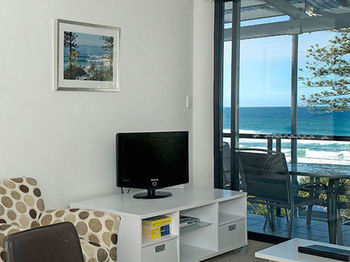 Beach Retreat Coolum - Accommodation Gold Coast 35