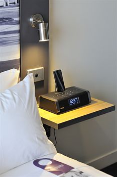 Mercure Melbourne Therry Street - Accommodation Gold Coast 0