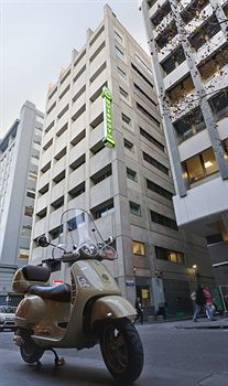 Causeway 353 Hotel - Accommodation Gold Coast 1