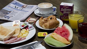 Causeway 353 Hotel - Accommodation Gold Coast 19