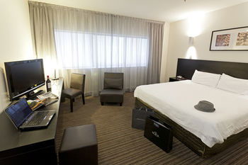 Causeway 353 Hotel - Accommodation Gold Coast 31