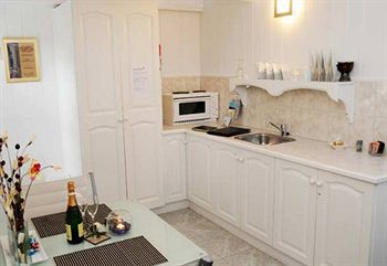 Annie Roe's Luxury Bed & Breakfast - Accommodation Gold Coast 3