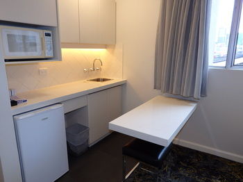 City Limits Hotel - Accommodation Gold Coast 2