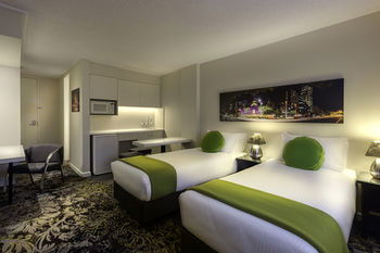 City Limits Hotel - Accommodation Gold Coast 7