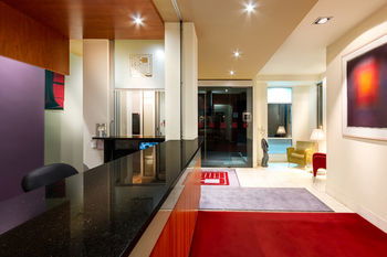 City Limits Hotel - Accommodation Gold Coast 11