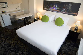 City Limits Hotel - Accommodation Gold Coast 19