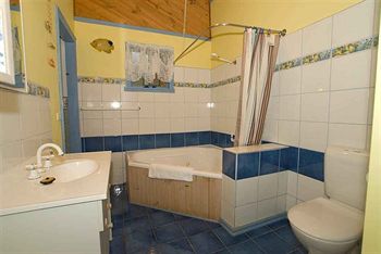 Hill 'N' Dale Farm Cottages - Accommodation Gold Coast 8
