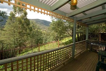 Hill 'N' Dale Farm Cottages - Accommodation Gold Coast 19