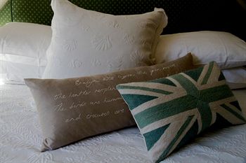 Carriages Boutique Hotel - Accommodation Gold Coast 6