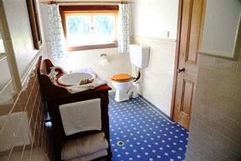 Carriages Boutique Hotel - Accommodation Gold Coast 15